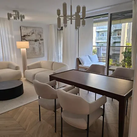 Apartment Henri Martin, Vue Tour Eiffel Trocadero Luxe Et Chic *